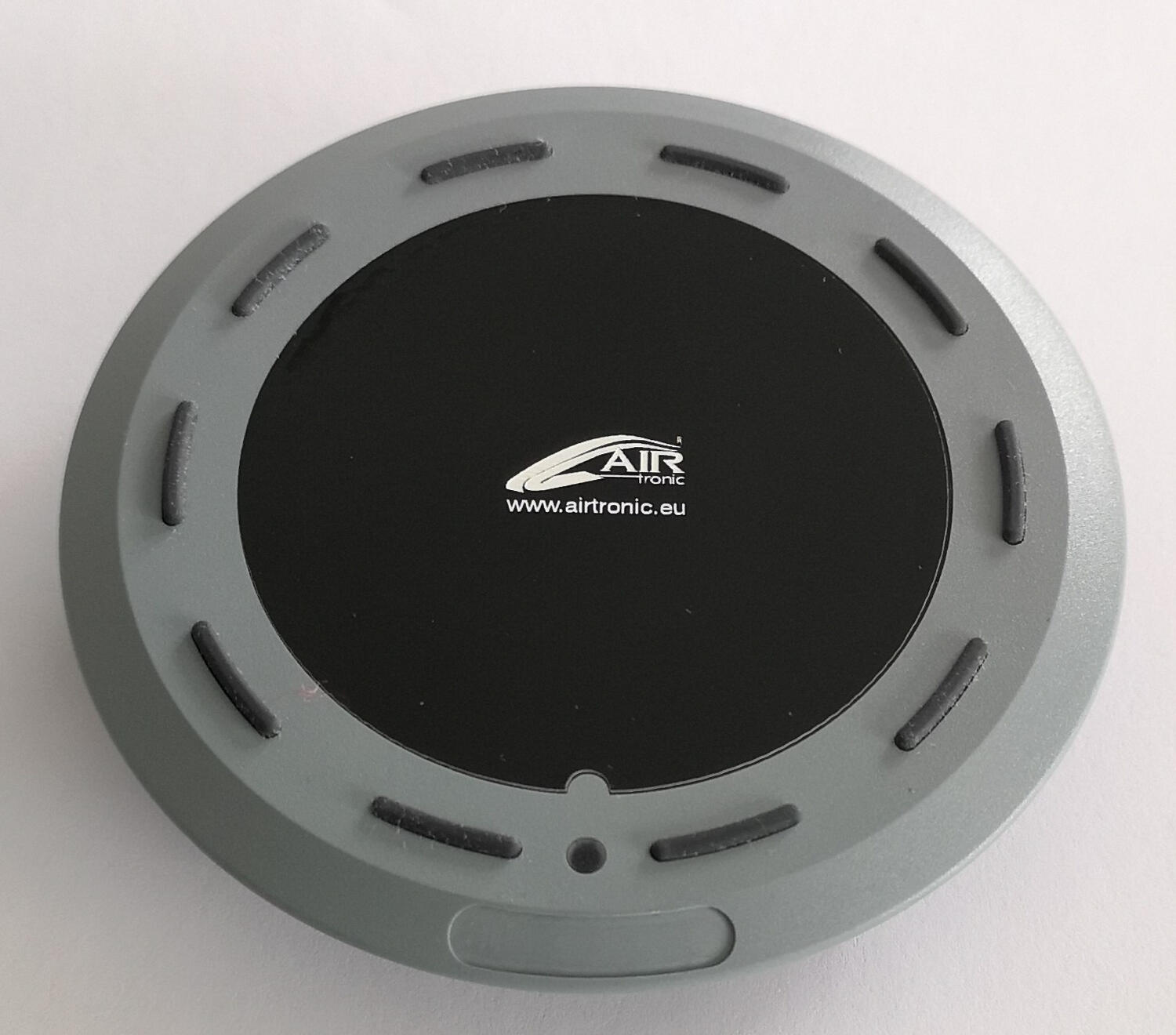 Indukcní nabíjecka 53 00 251