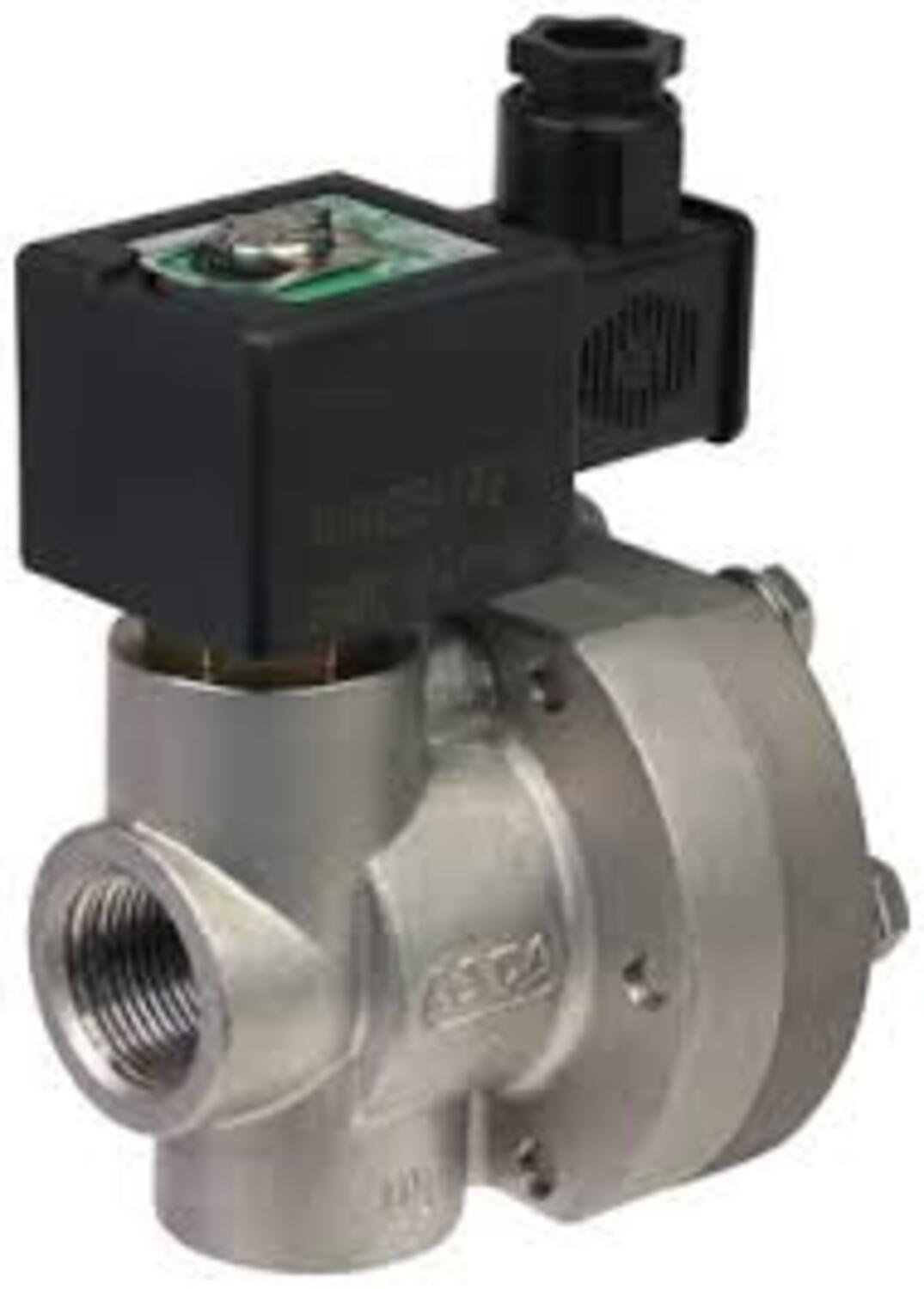 SCB223A010.jpg